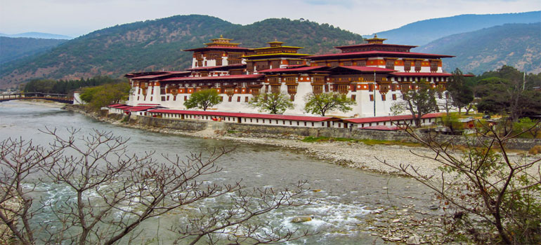 Amazing Bhutan Ex Paro packkges 